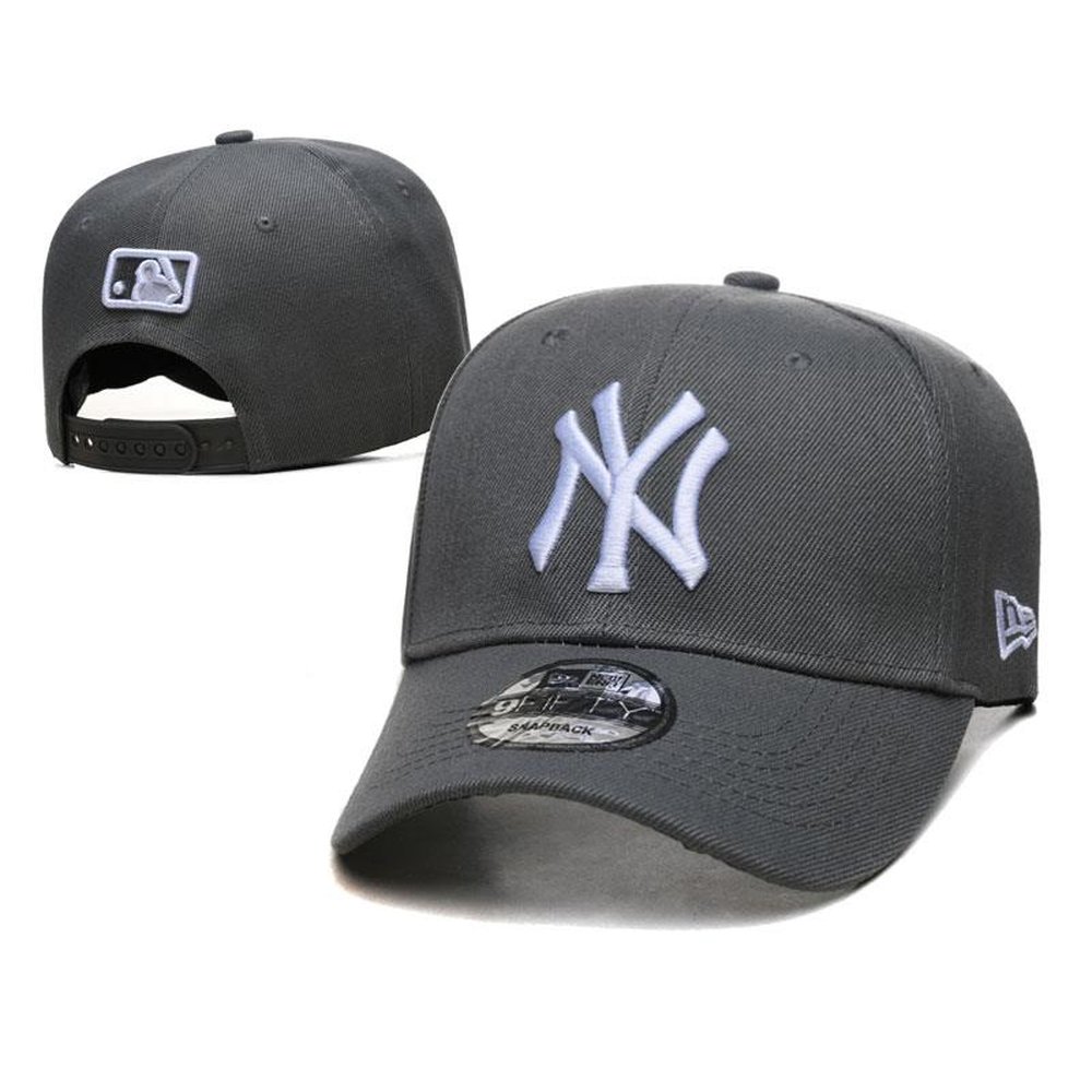 new_york_yankees_adjustable_hat_j8g2mg3xq7i2